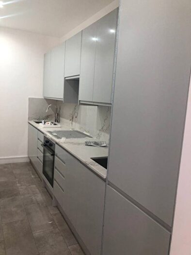 1 Bedroom Flat To Rent In Brent Street, London, NW4
