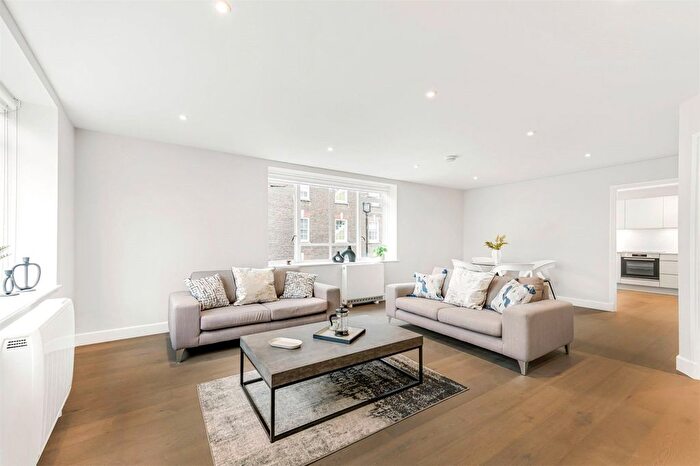 2 Bedroom Flat To Rent In Weymouth Street, Marylebone, London, W1G