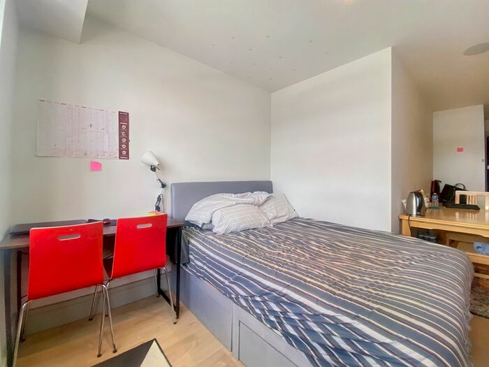 Studio To Rent In Mercantile House, Uxbridge, Greater London, UB8