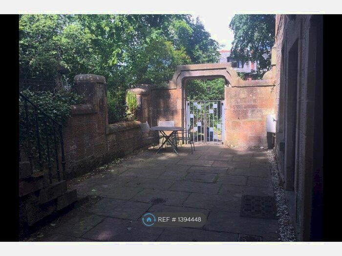 3 Bedroom Flat To Rent In Kensington Road, Glasgow, G12