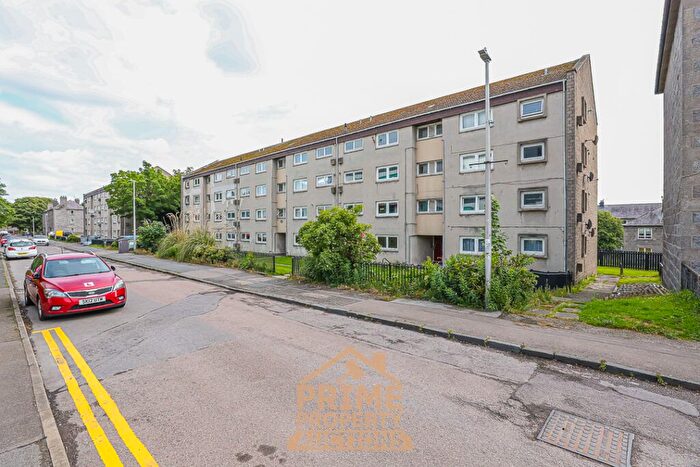 2 Bedroom Flat For Sale In C Marquis Road, Aberdeen, AB24