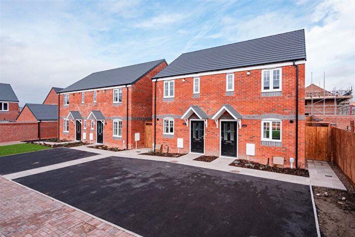 2 Bedroom Terraced House To Rent In Calvert Lane, Hull, HU4