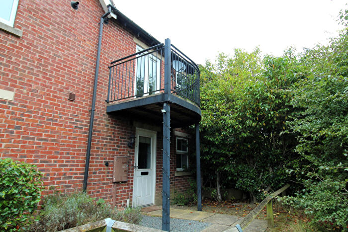 1 Bedroom Semi-Detached House To Rent In Church Gresley, DE11