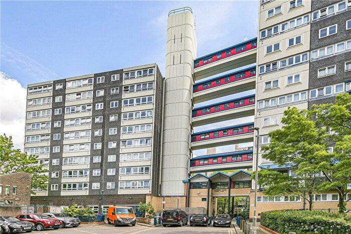 1 Bedroom Apartment To Rent In Charlotte Despard Avenue, London, SW11