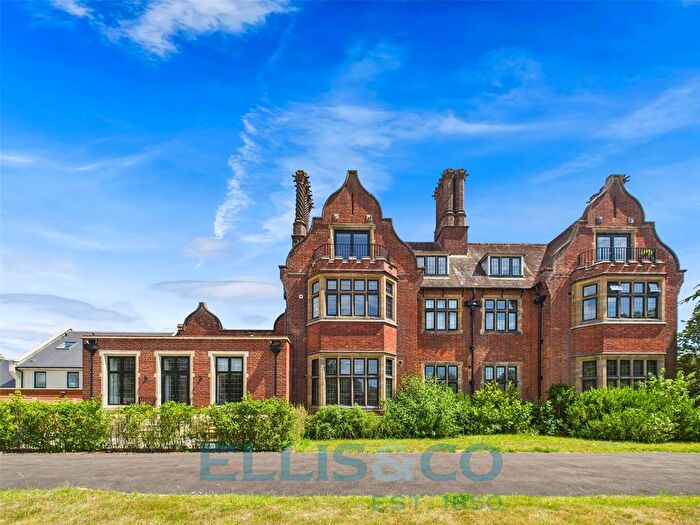 1 Bedroom Flat To Rent In High Hilden Close, Tonbridge, Kent, TN10