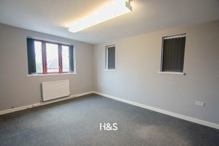 1 Bedroom Flat To Rent In Hawthorn Road, Oscott, B44