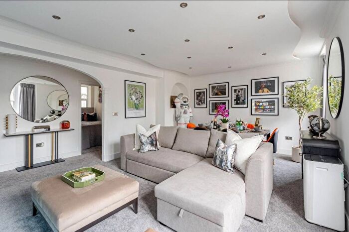 4 Bedroom Flat For Sale In Crawford Street, London, W1H