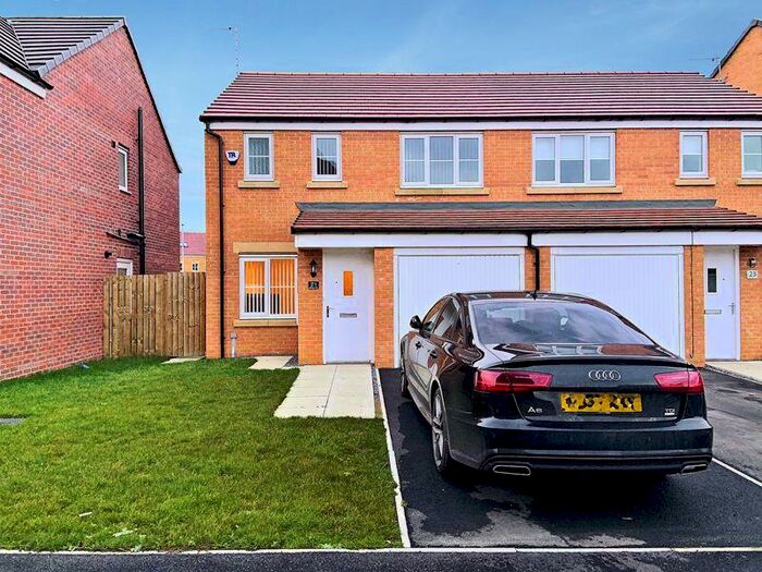 3 Bedroom Semi-Detached House To Rent In Shillhope Drive, Crofton Grange Estate, Blyth, NE24