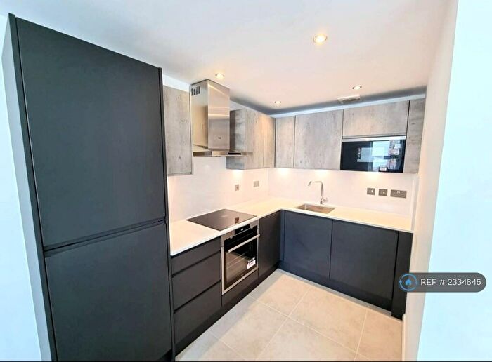 1 Bedroom Flat To Rent In Royal Mint Street, London, E1