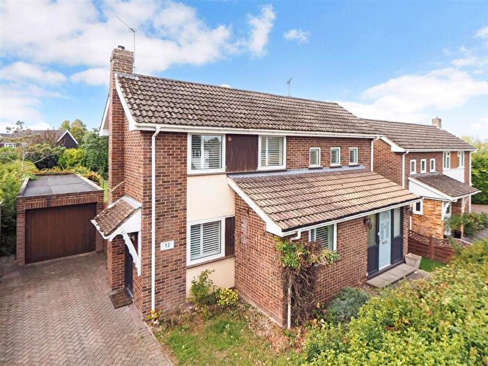 3 Bedroom Detached House For Sale In Wellesley Road, Andover, SP10