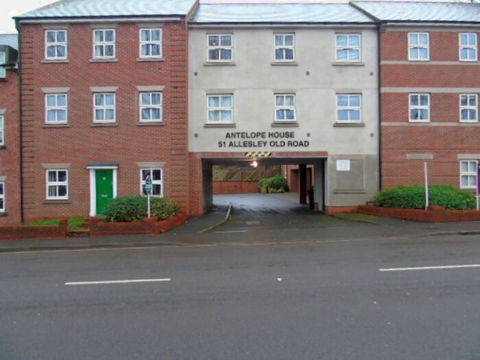 1 Bedroom Flat To Rent In Allesley Old Road, Coventry, CV5