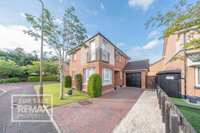 4 Bedroom Detached House For Sale In Bankton Avenue, Livingston, EH54