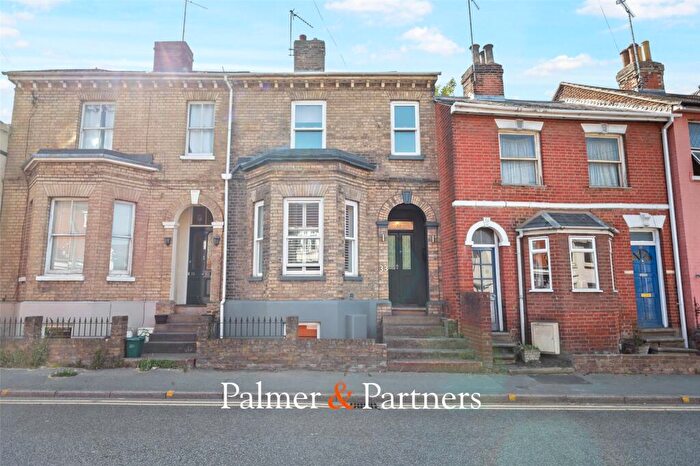 3 Bedroom Terraced House For Sale In Maldon Road, Colchester, Essex, CO3