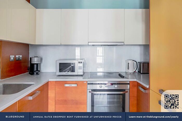3 Bedroom Flat To Rent In King's Cross, London, N1