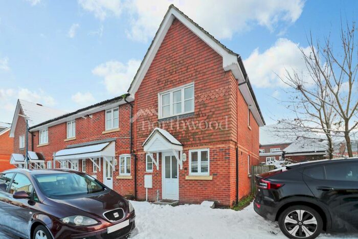 2 Bedroom Terraced House To Rent In Stagshaw Close, Maidstone, ME15