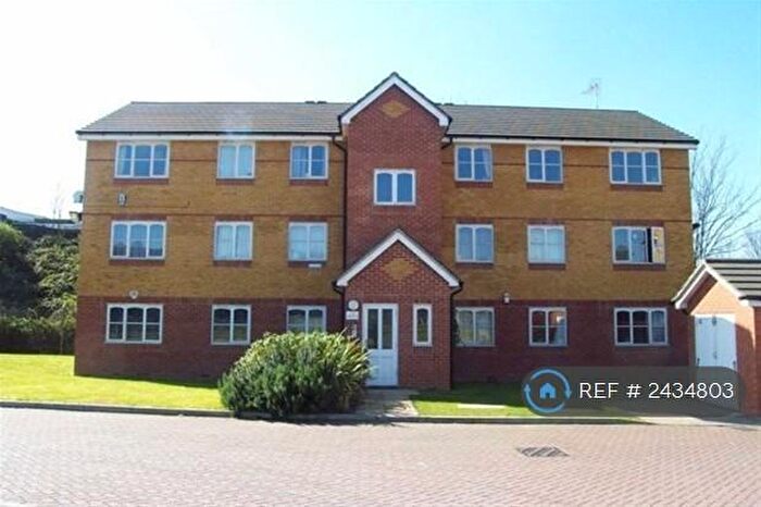 2 Bedroom Flat To Rent In Armoury Road, London, SE8
