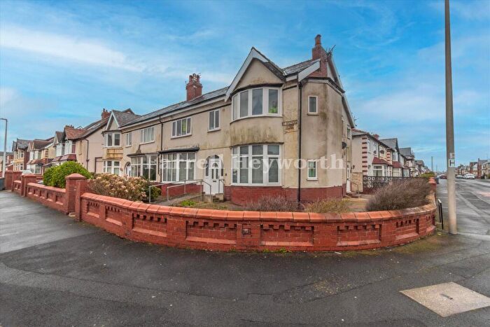 2 Bedroom Flat For Sale In St. Stephens Avenue, Blackpool, FY2