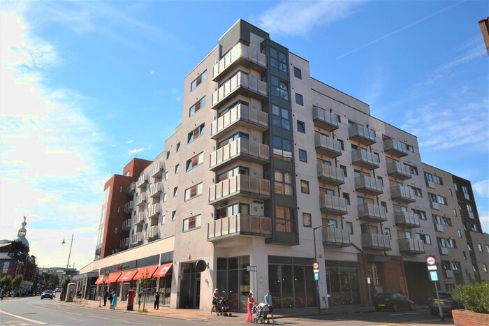 2 Bedroom Flat To Rent In Stanley Road, London, SW19