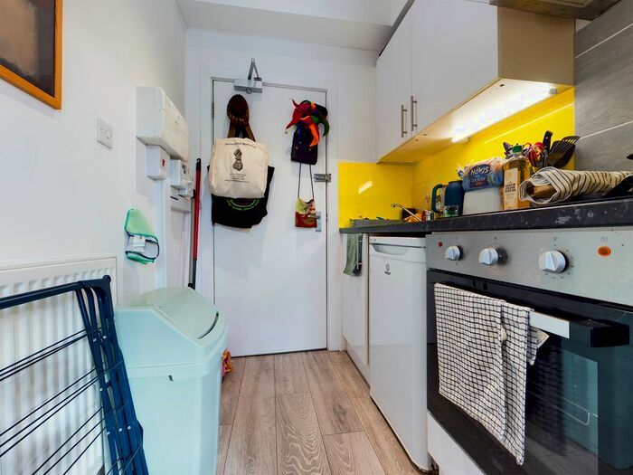 Studio To Rent In St James Street, Brighton, BN2