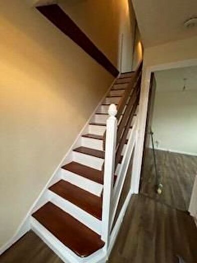 1 Bedroom Semi-Detached House To Rent In Heatherbrook Road, Leicester, LE4