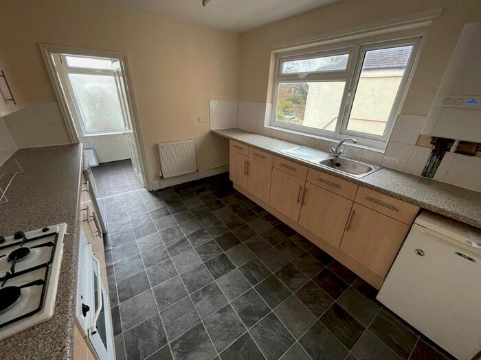 2 Bedroom Flat To Rent In Berkeley Street, Spring Bank, Hull HU3