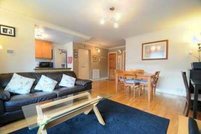 1 Bedroom Flat To Rent In Copperfield Court, Shearman Road, Blackheath, SE3