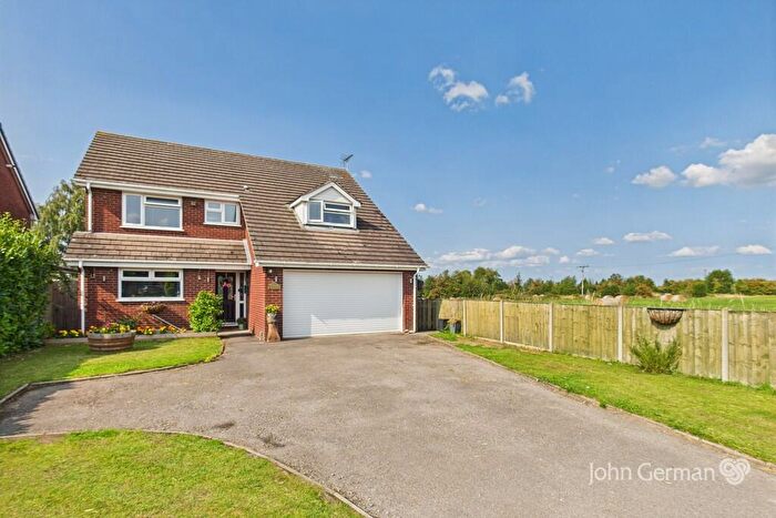 4 Bedroom Detached House For Sale In Stocks Lane, Bramshall, ST14