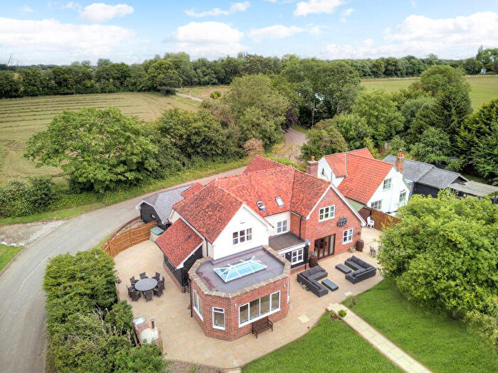 5 Bedroom Detached House For Sale In Cradle End, Little Hadham, Bishop's Stortford, Hertfordshire, SG11