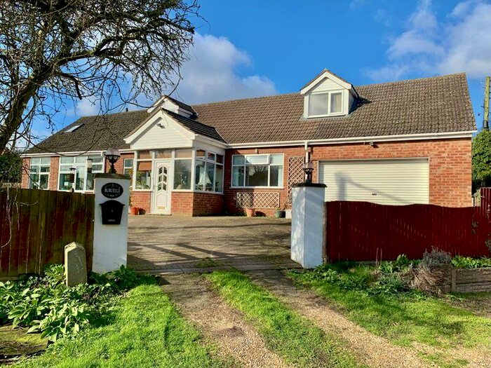 4 Bedroom Detached Bungalow For Sale In Burwell, Louth, LN11