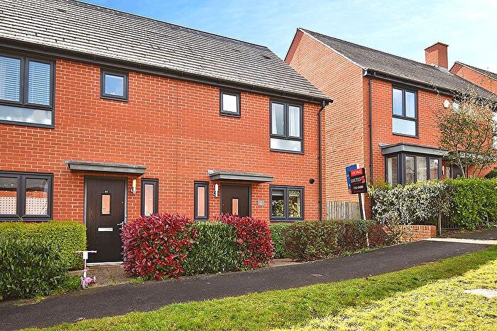 2 Bedroom Semi-detached House For Sale In Old Quarry Drive, Exminster, Exeter, EX6