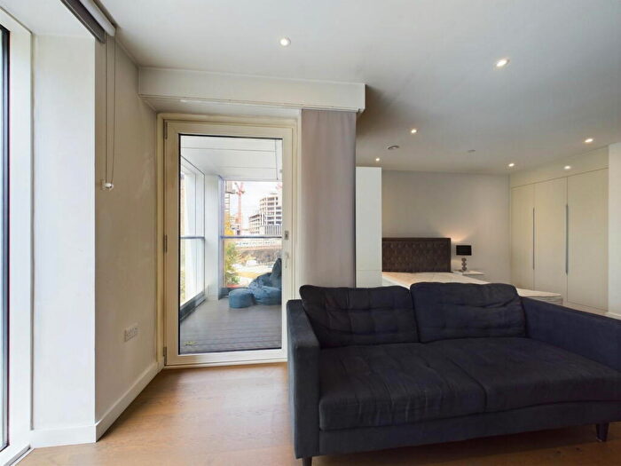 Studio To Rent In Elephant Park, London, SE17