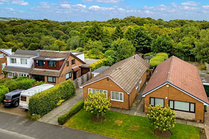 3 Bedroom Bungalow For Sale In Thornham Drive, Bolton, BL1