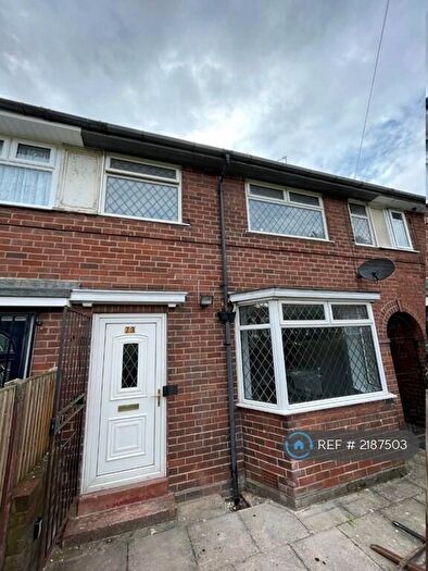 3 Bedroom Terraced House To Rent In Foundry Approach, Leeds, LS9