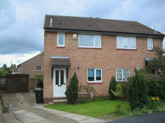 3 Bedroom Semi-Detached House To Rent In Hazel Avenue, Leeds, LS14