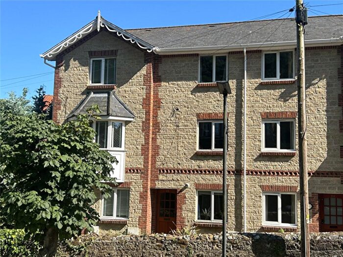 4 Bedroom Terraced House For Sale In Trinity Road, Ventnor, PO38