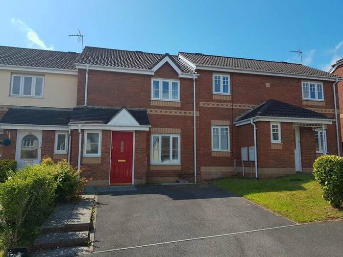 3 Bedroom Semi-Detached House To Rent In Allt Dderw, Bridgend, CF31