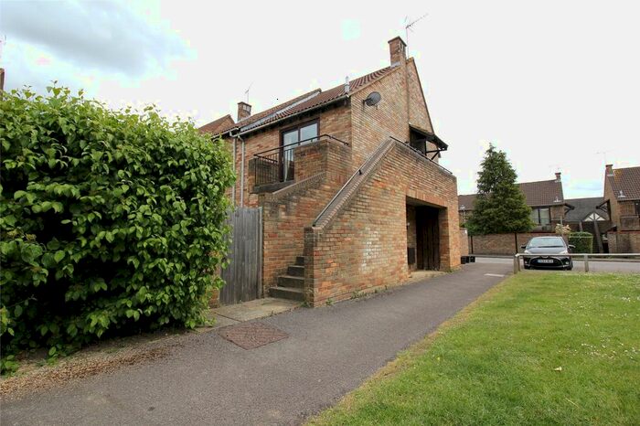 1 Bedroom Maisonette To Rent In Maiden Place, Lower Earley, Reading, Berkshire RG6