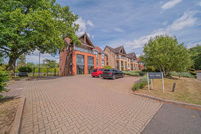 2 Bedroom Apartment For Sale In Warwick Road, Solihull, B91