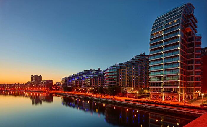 1 Bedroom Flat To Rent In Juniper Drive, London, SW18