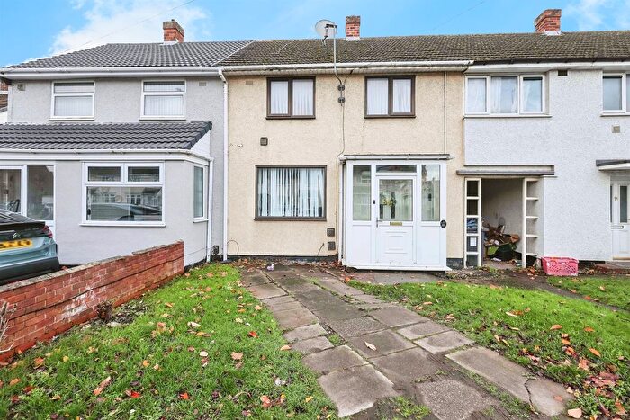3 Bedroom Terraced House For Sale In East Meadway, Birmingham, B33