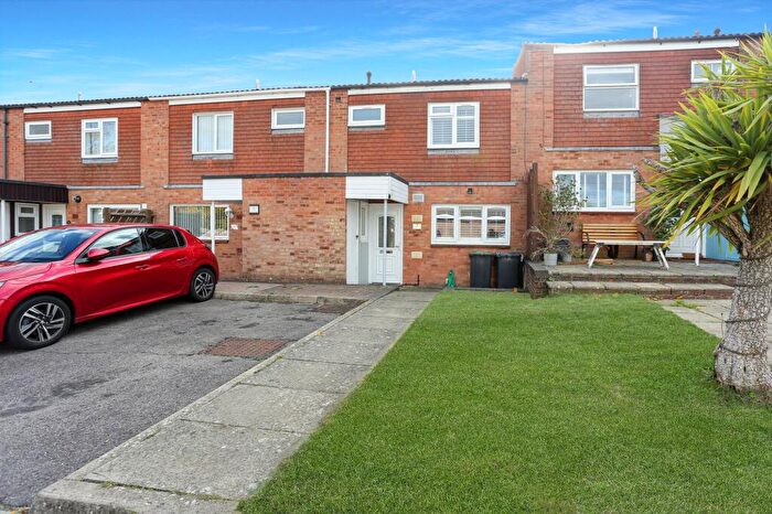 3 Bedroom Terraced House For Sale In Perseus Place, Waterlooville, PO7