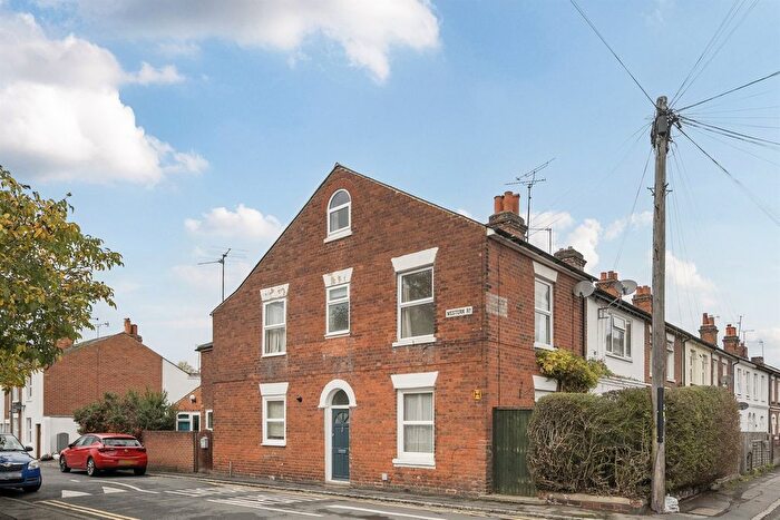 2 Bedroom Terraced House To Rent In Brunswick Street, Reading, RG1