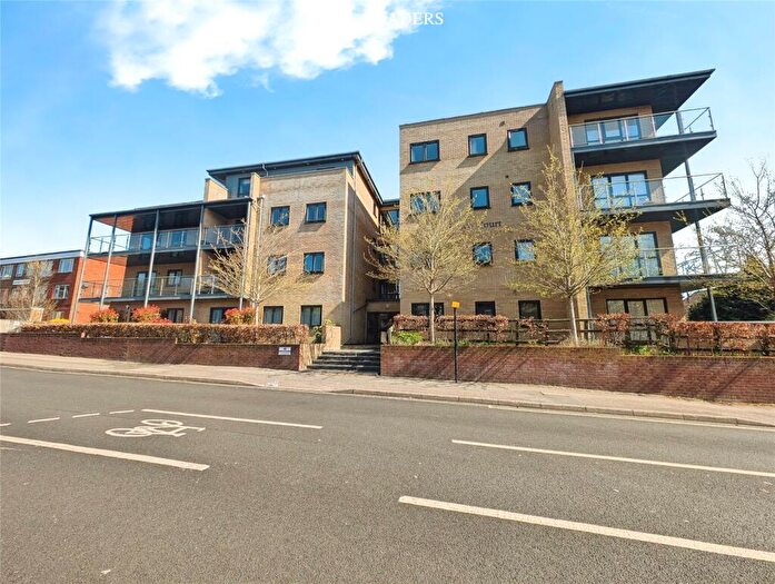 2 Bedroom Apartment For Sale In Northlands Road, Southampton, Hampshire, SO15