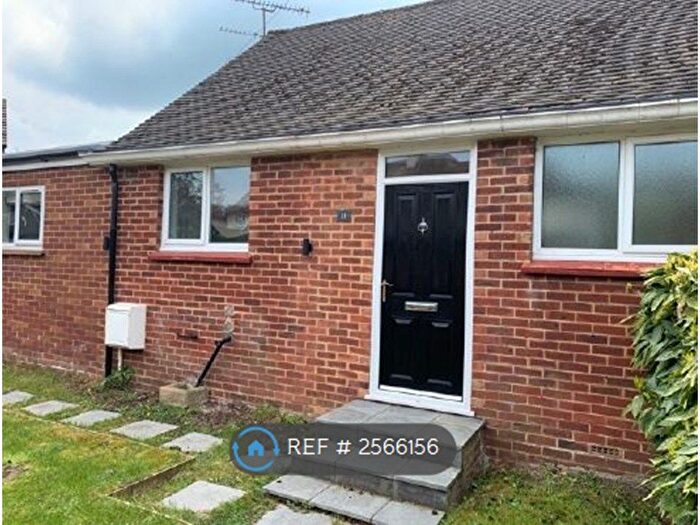 2 Bedroom Semi-Detached House To Rent In Hedgecroft Cottages, Ripley, Woking, GU23