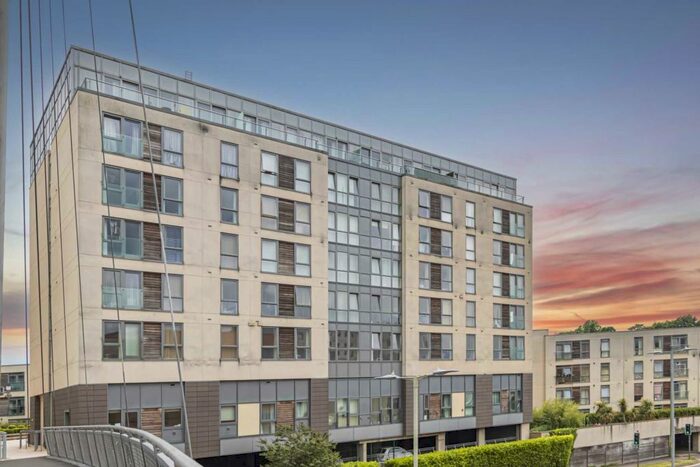 1 Bedroom Apartment To Rent In Cranstone Lodge, Town Centre, HP1