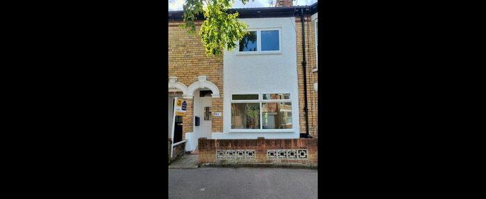 2 Bedroom Property To Rent In Goddard Avenue, Hull, HU5