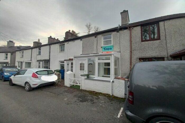1 Bedroom Cottage To Rent In Bontuchaf, Carneddi, Bethesda, Bangor, LL57