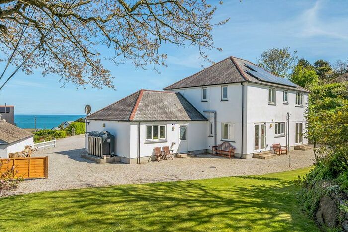4 Bedroom Detached House For Sale In Chymbloth Way, Coverack, Helston, Cornwall, TR12