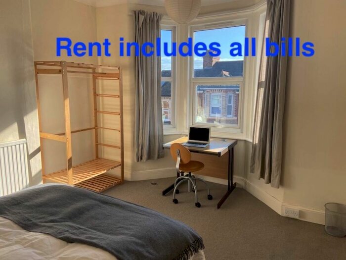 4 Bedroom Property To Rent In Elton Road, Exeter, EX4