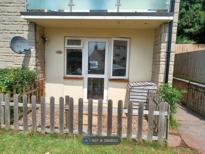 1 Bedroom Flat To Rent In The Grove, Wraxall, Bristol, BS48